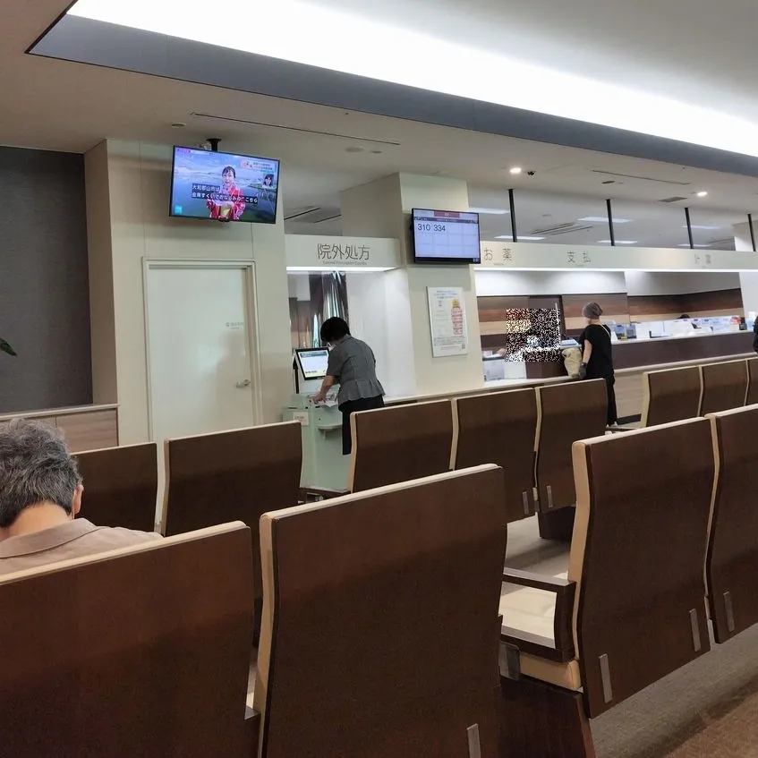 🚗【福岡市東区の老人ホームより、九州がんセンターへの通院同行...