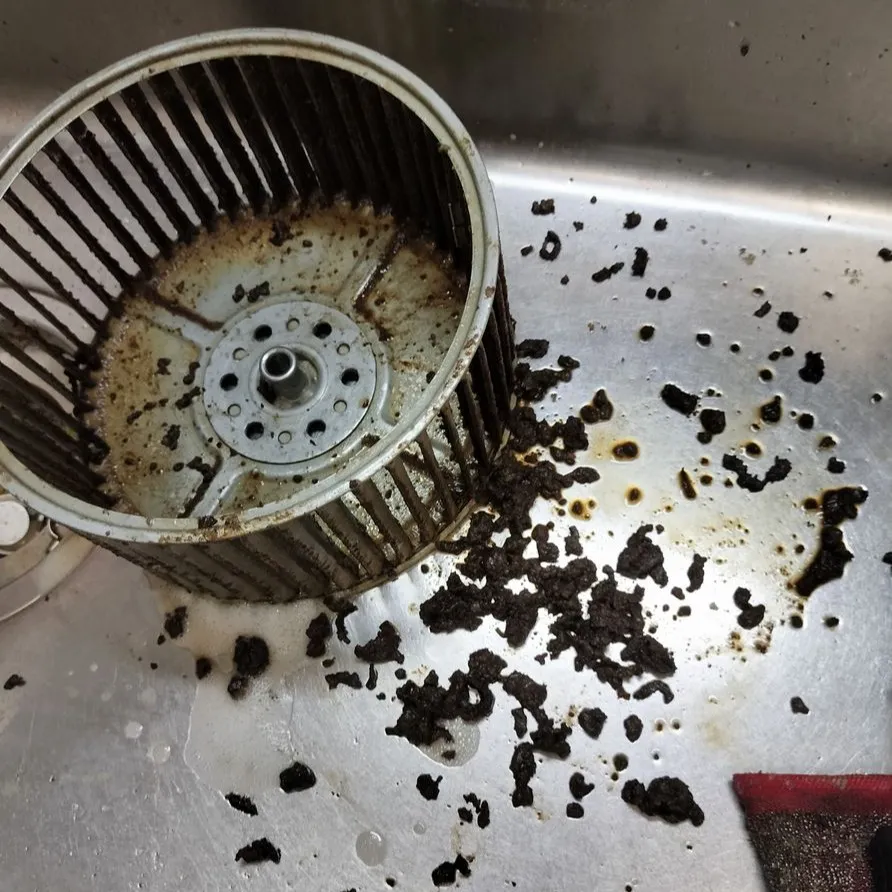 🌀≪福岡市博多区千代で換気扇＆トイレ換気扇清掃のご依頼≫