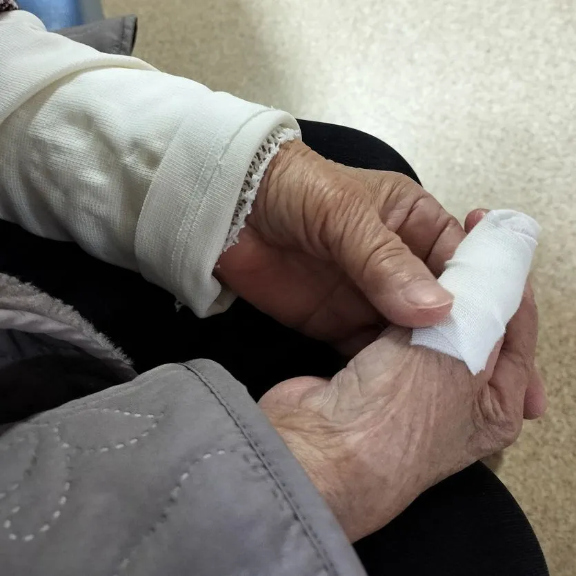 🏥【福岡市東区香椎浜にて・通院同行のご依頼】